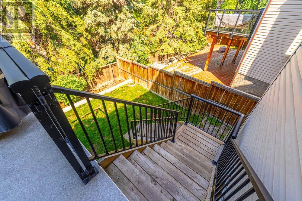 Single Family House for Sale in C Silvergrove Place NW Silver Springs Calgary 
