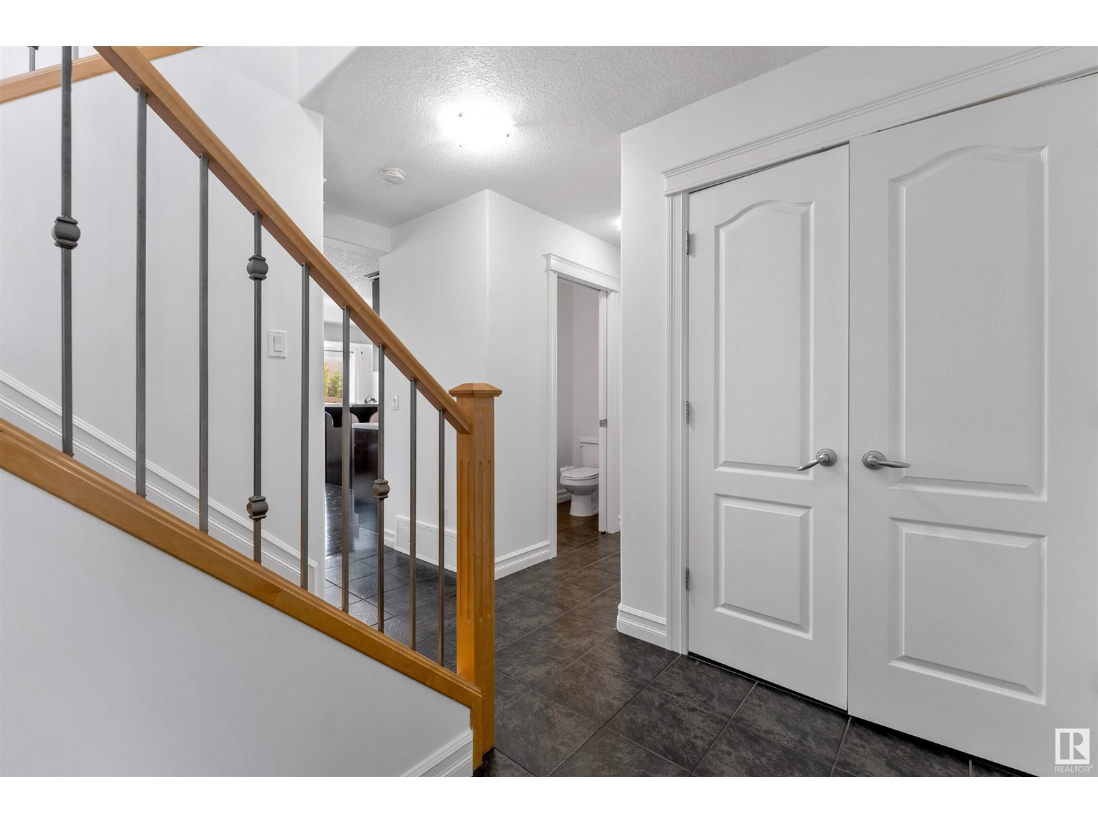 Photo 57 of 1115 61 St Sw, Edmonton AB
