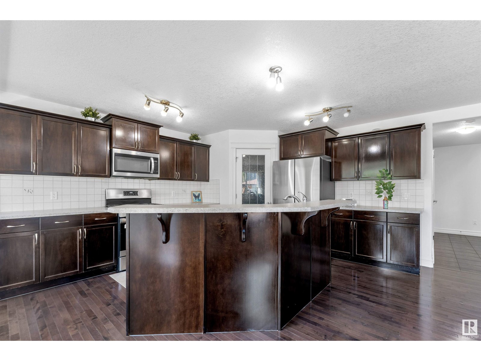 Photo 19 of 1115 61 St Sw, Edmonton AB