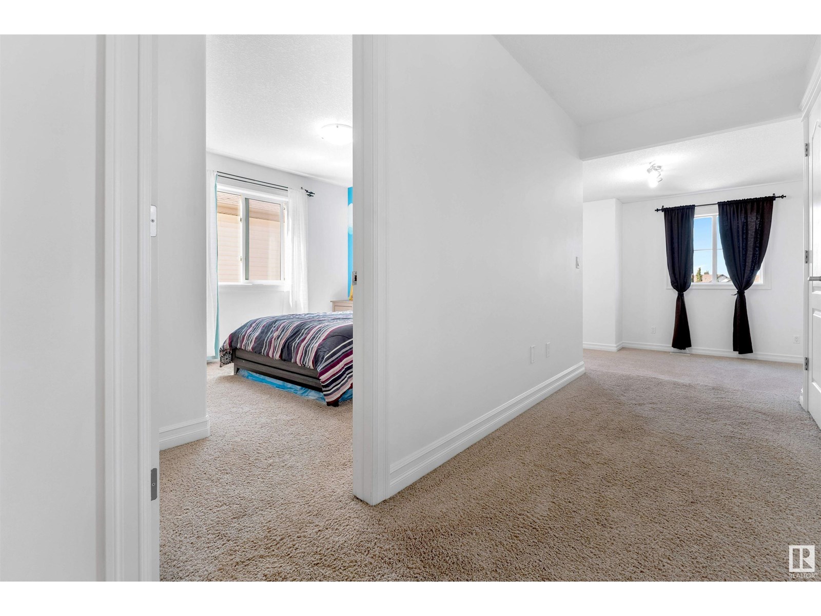 Photo 32 of 1115 61 St Sw, Edmonton AB