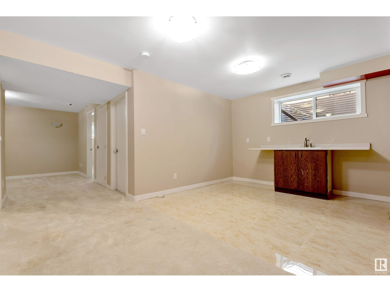 Photo 13 of 1115 61 St Sw, Edmonton AB
