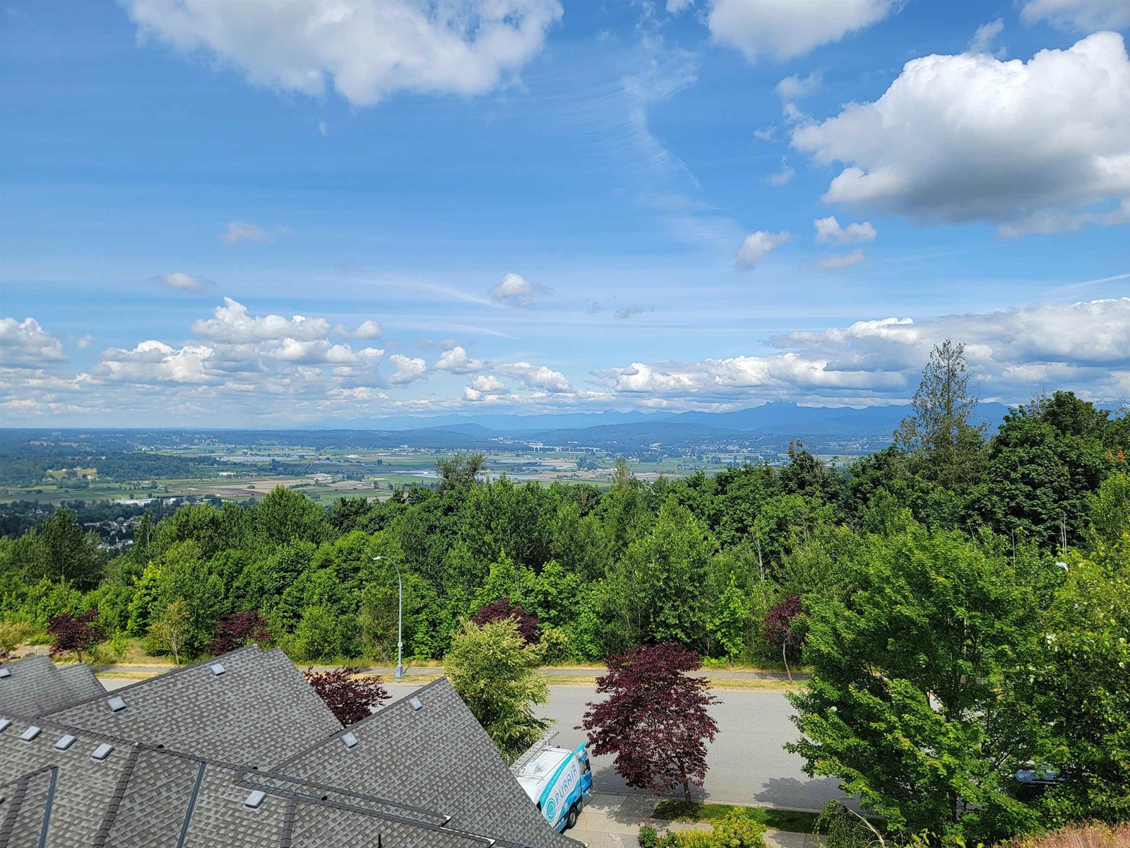 Photo 37 of 3493 Applewood Drive, Abbotsford BC