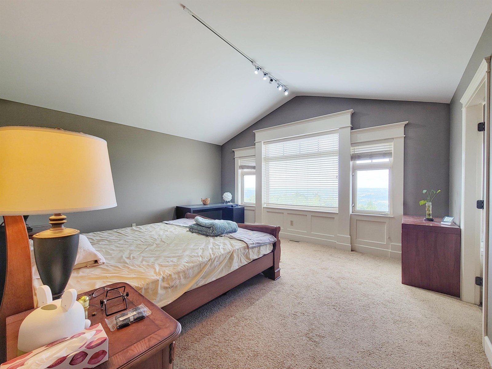 Photo 13 of 3493 Applewood Drive, Abbotsford BC