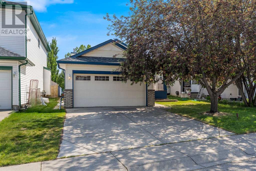 Single Family House Bungalow for Sale in  Coverton Heights NE Coventry Hills Calgary 