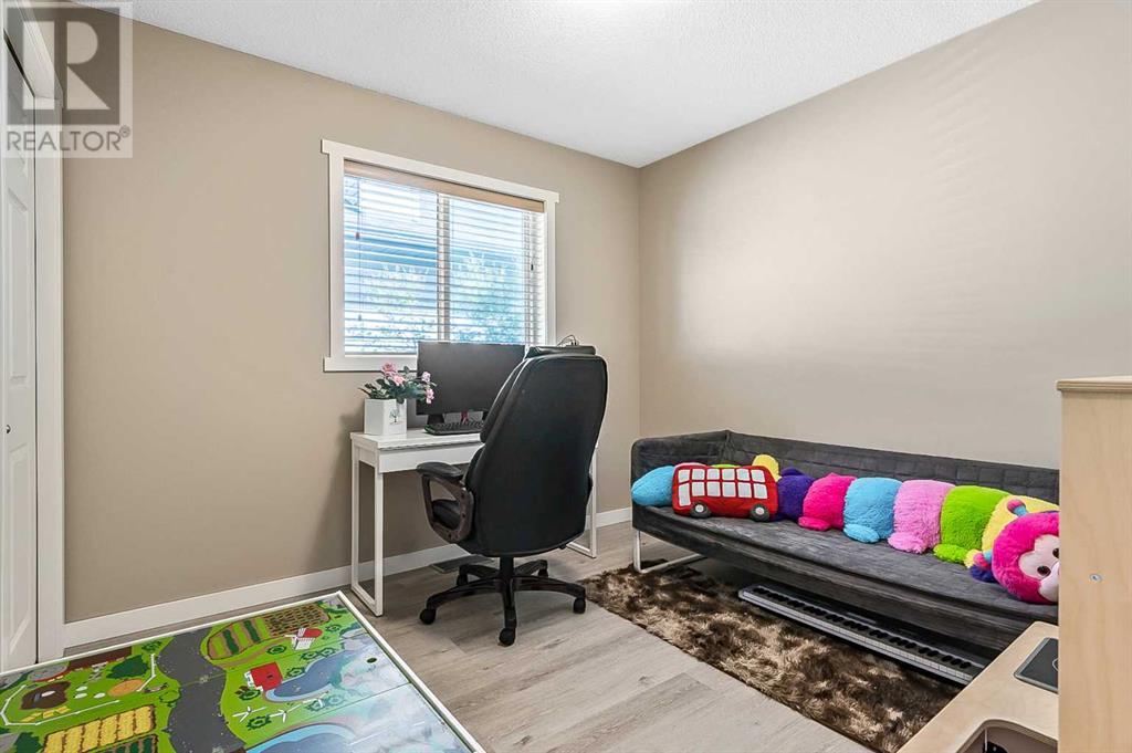 Single Family House for Sale in  Millview Bay SW Millrise Calgary 