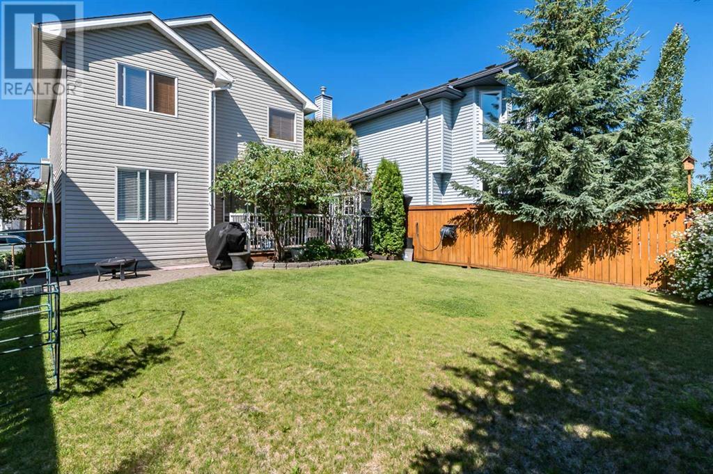 Single Family House for Sale in  Millview Bay SW Millrise Calgary 