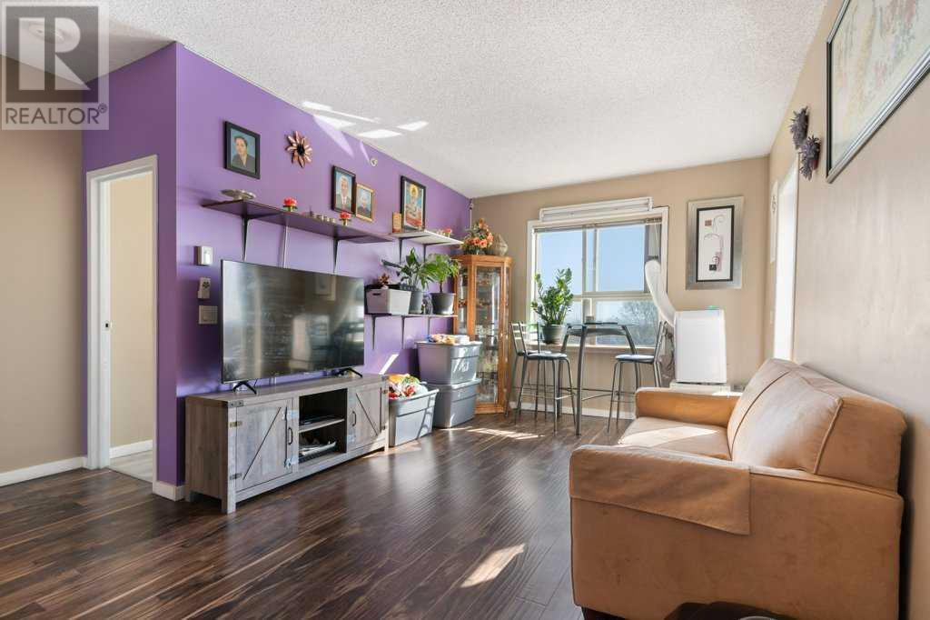 Single Family House for Sale in   Erin Woods Court SE Erin Woods Calgary 