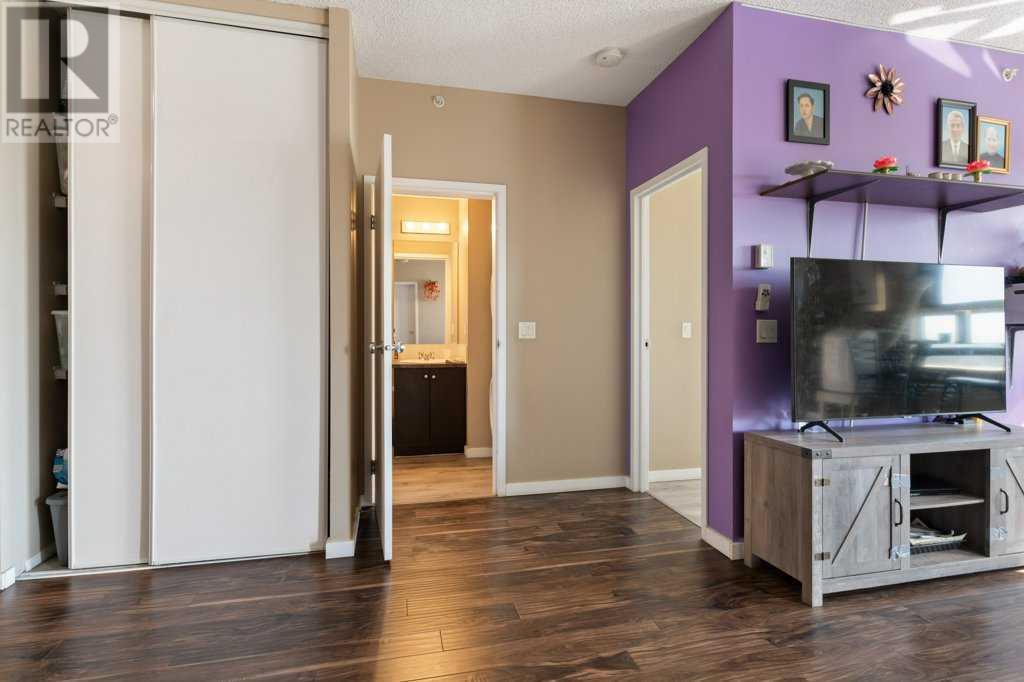 Single Family House for Sale in   Erin Woods Court SE Erin Woods Calgary 