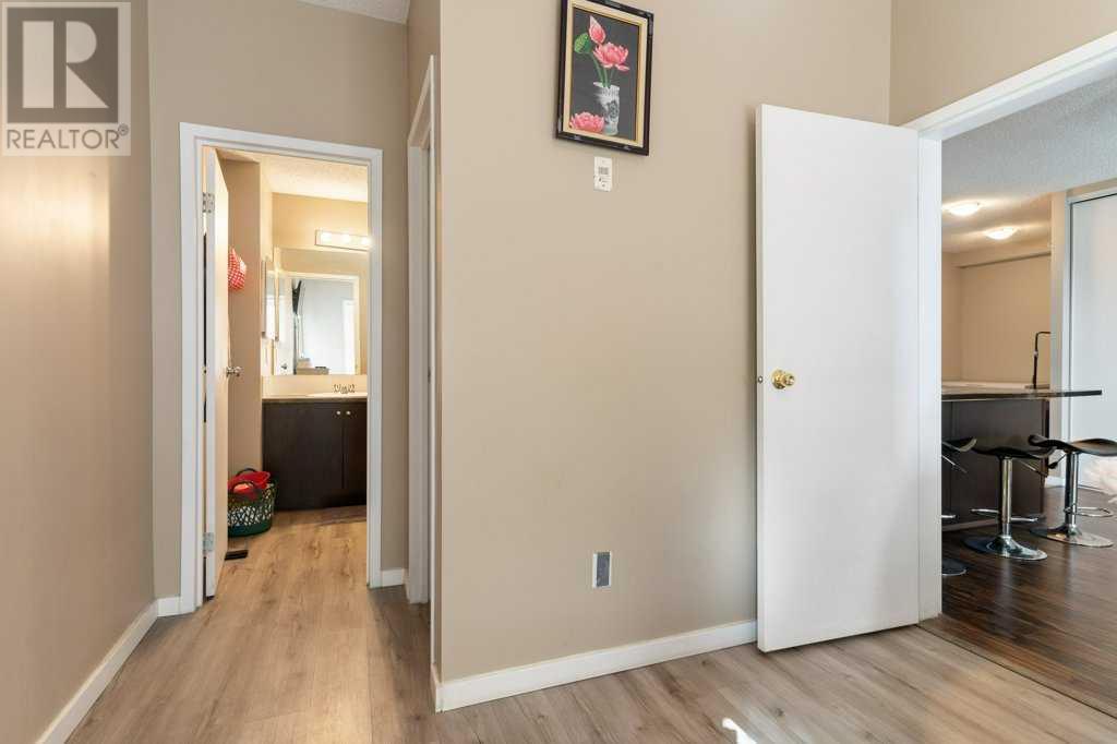 Single Family House for Sale in   Erin Woods Court SE Erin Woods Calgary 