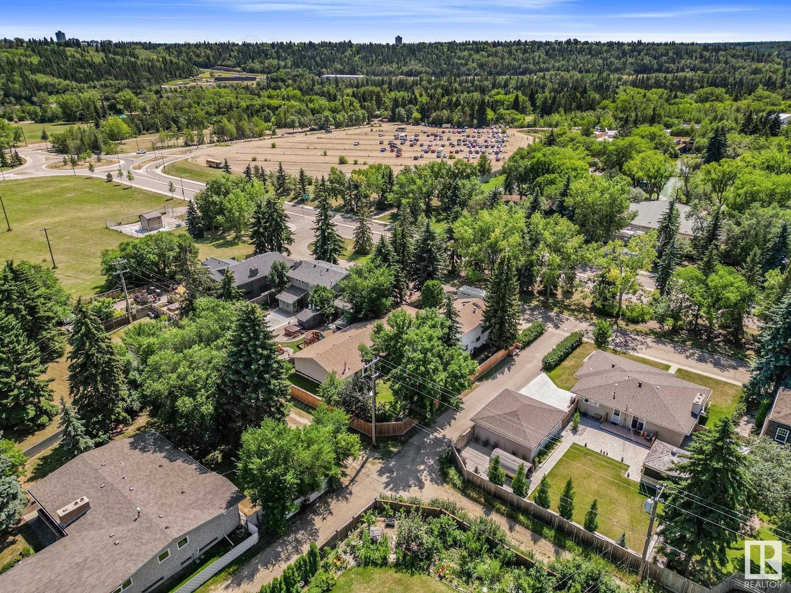 Photo 26 of 13312 Buena Vista Rd Nw, Edmonton AB