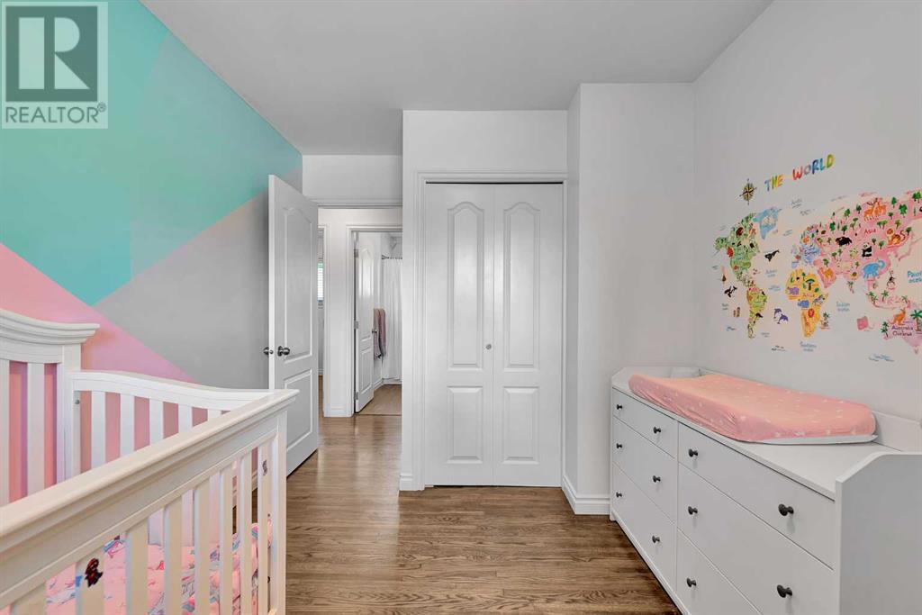 Single Family House Bungalow for Sale in   Avenue SW Haysboro Calgary 