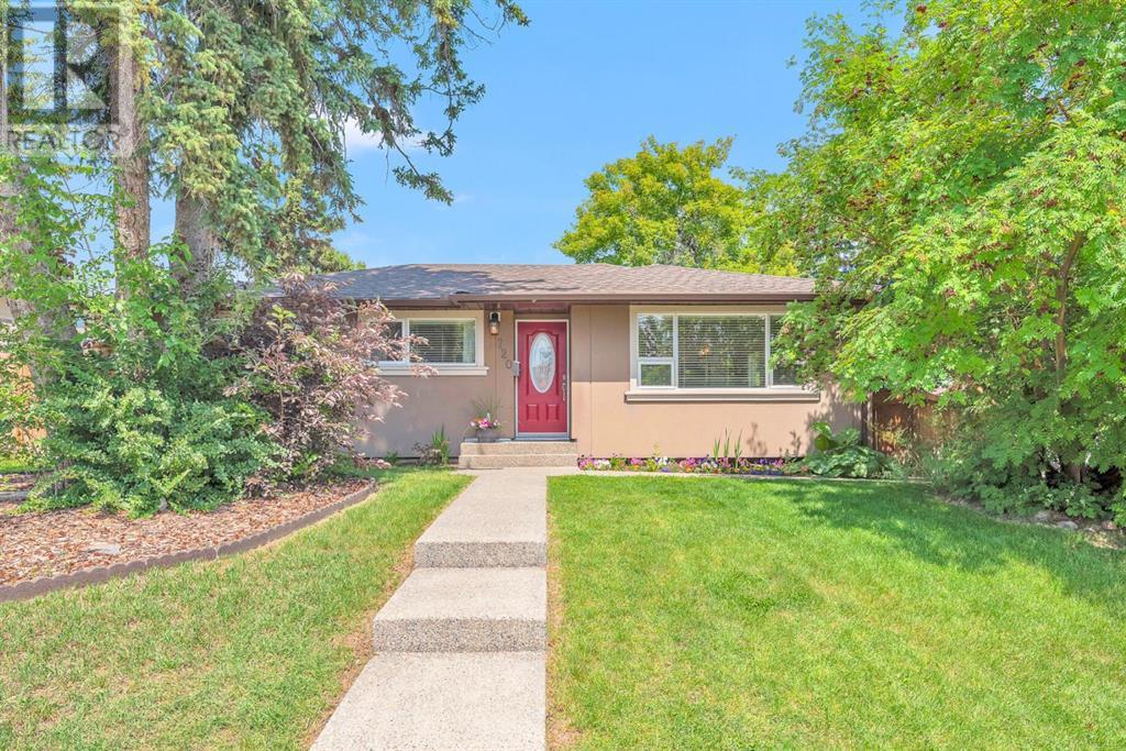 720 84 Avenue SW, Calgary, Alberta