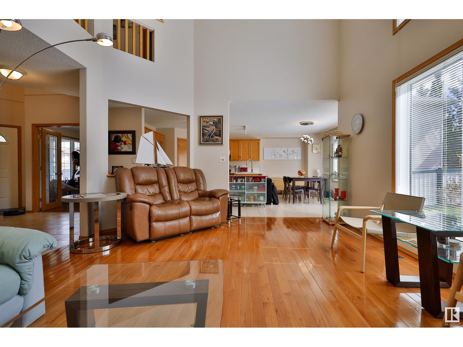 Photo 41 of 125 Dechene Rd Nw, Edmonton AB