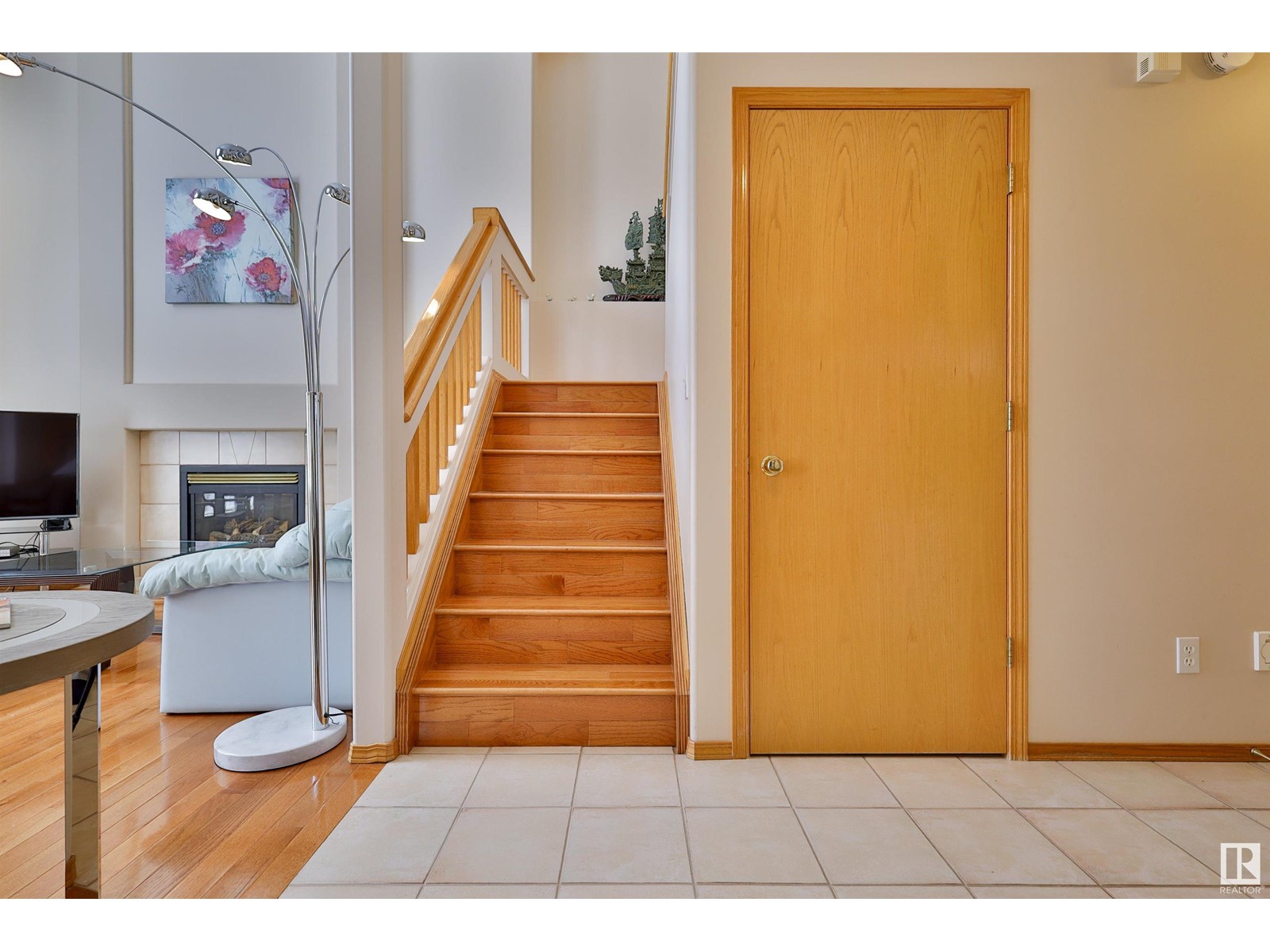Photo 2 of 125 Dechene Rd Nw, Edmonton AB