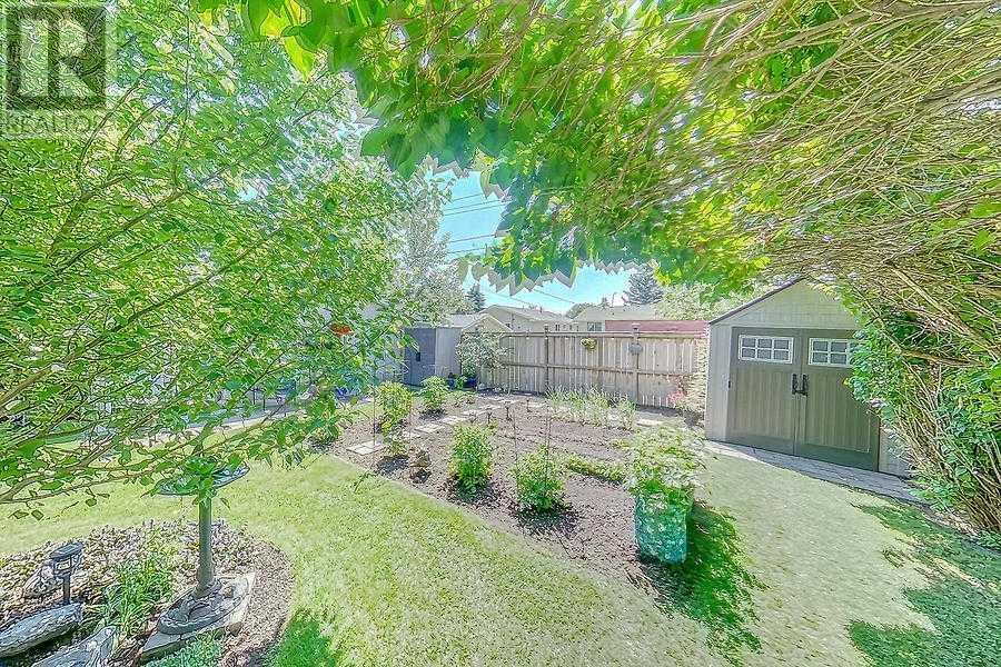 Single Family House Bungalow for Sale in   Avenue NW Huntington Hills Calgary 