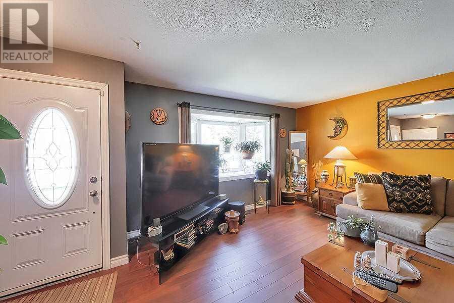 Single Family House Bungalow for Sale in   Avenue NW Huntington Hills Calgary 