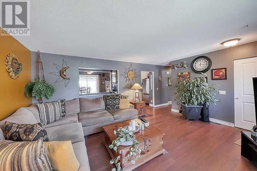 Single Family House Bungalow for Sale in   Avenue NW Huntington Hills Calgary 