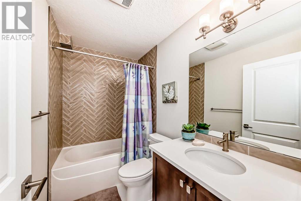 Single Family House for Sale in  Savanna Lane NE Saddle Ridge Calgary 