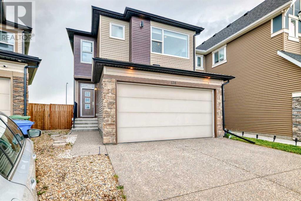 Single Family House for Sale in  Savanna Lane NE Saddle Ridge Calgary 