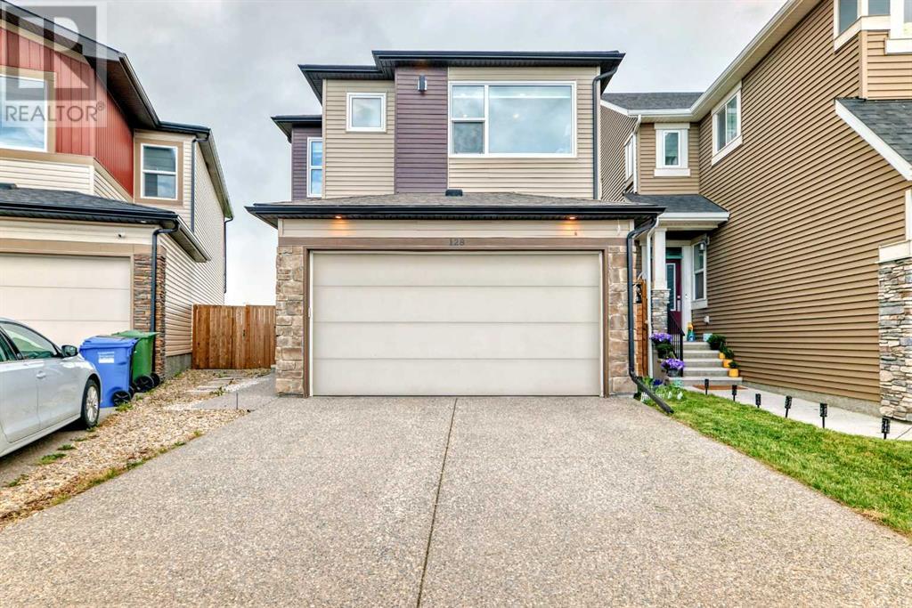 Single Family House for Sale in  Savanna Lane NE Saddle Ridge Calgary 