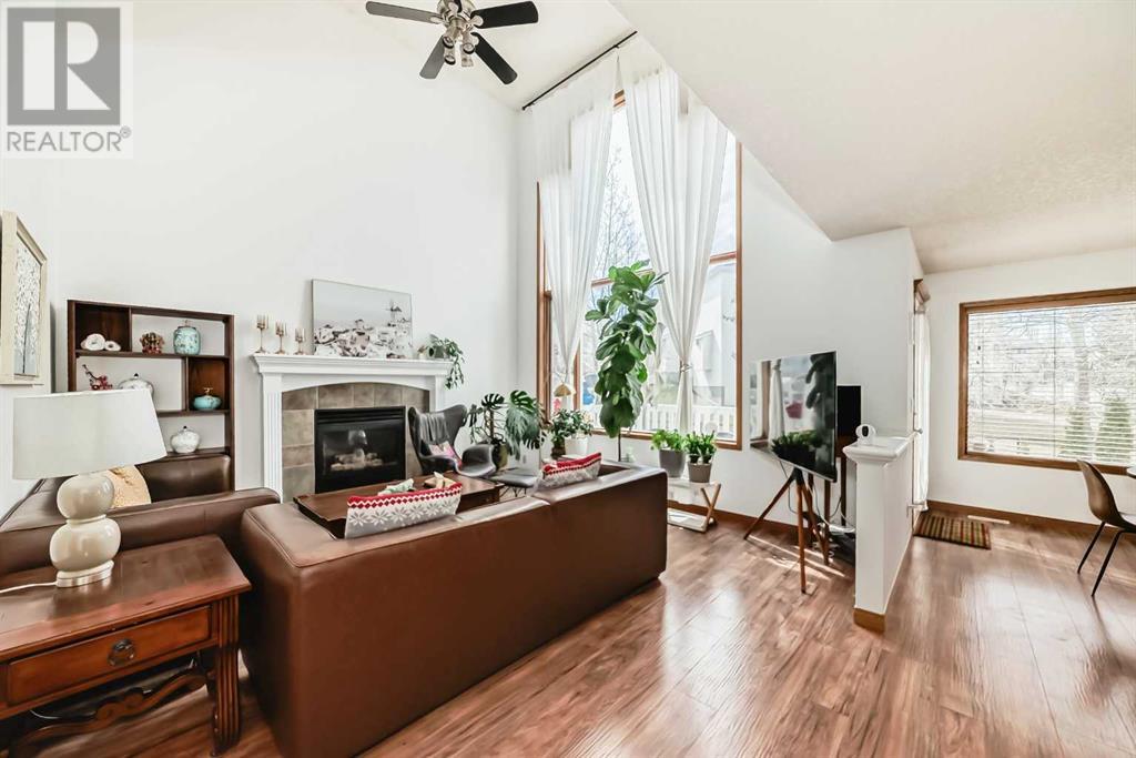 Single Family House for Sale in  Hampstead Way NW Hamptons Calgary 