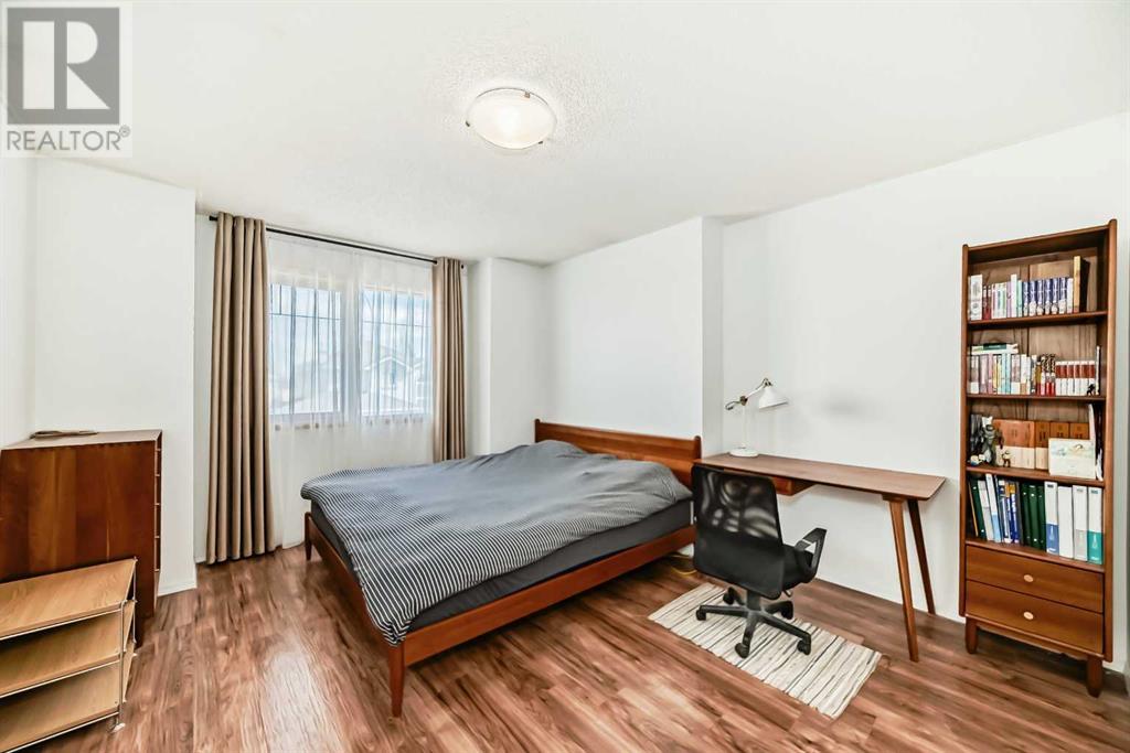 Single Family House for Sale in  Hampstead Way NW Hamptons Calgary 