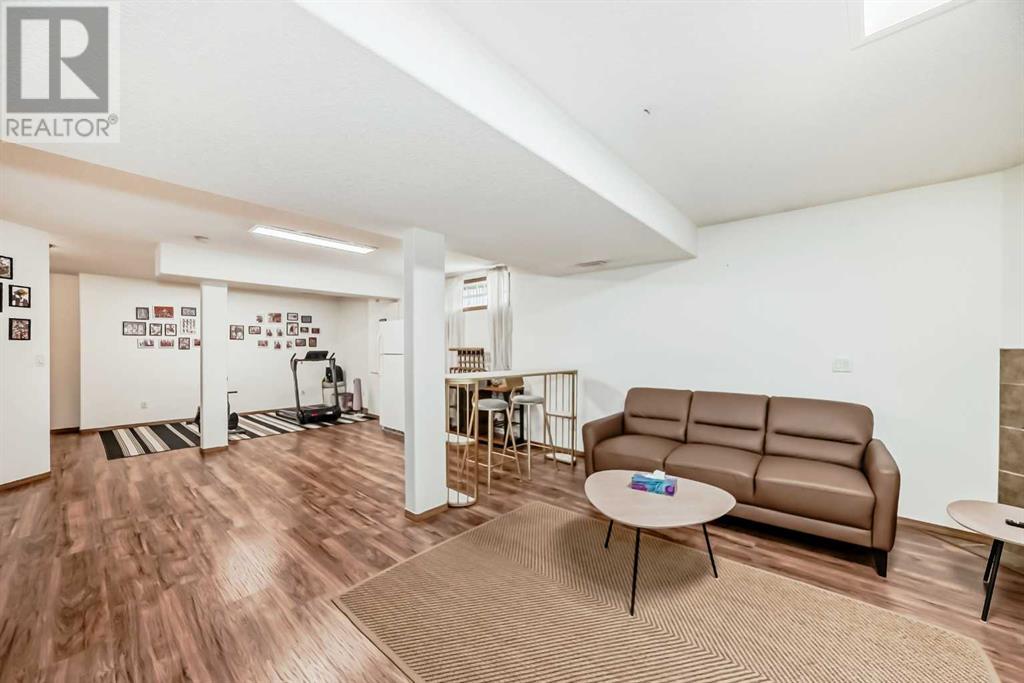 Single Family House for Sale in  Hampstead Way NW Hamptons Calgary 