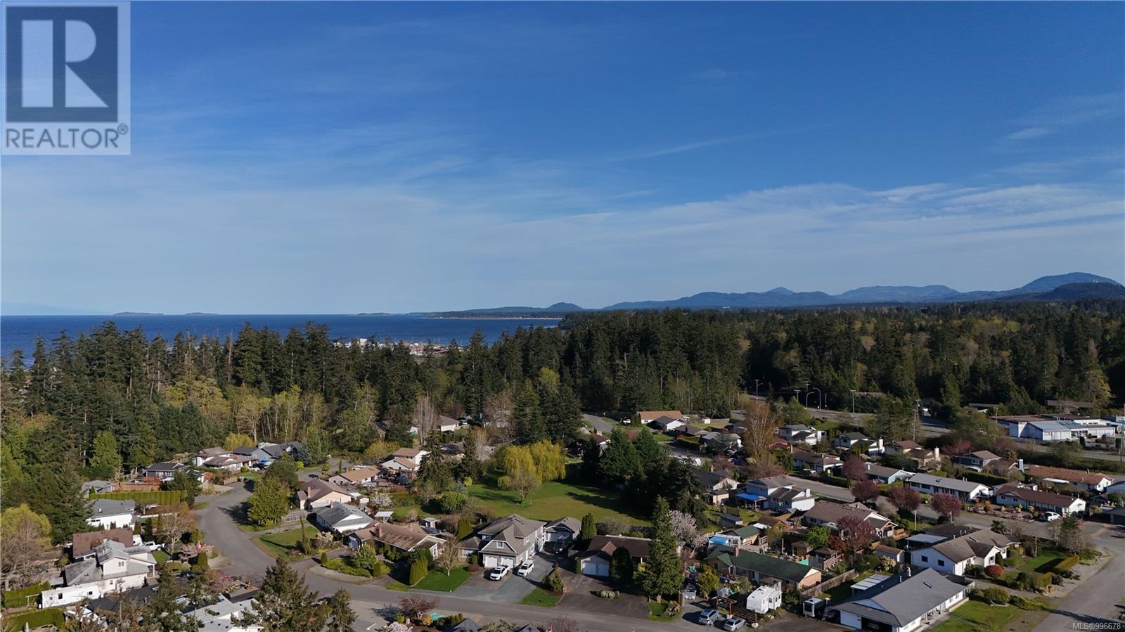 Photo 19 of 1536 Juan De Fuca Blvd, Parksville BC