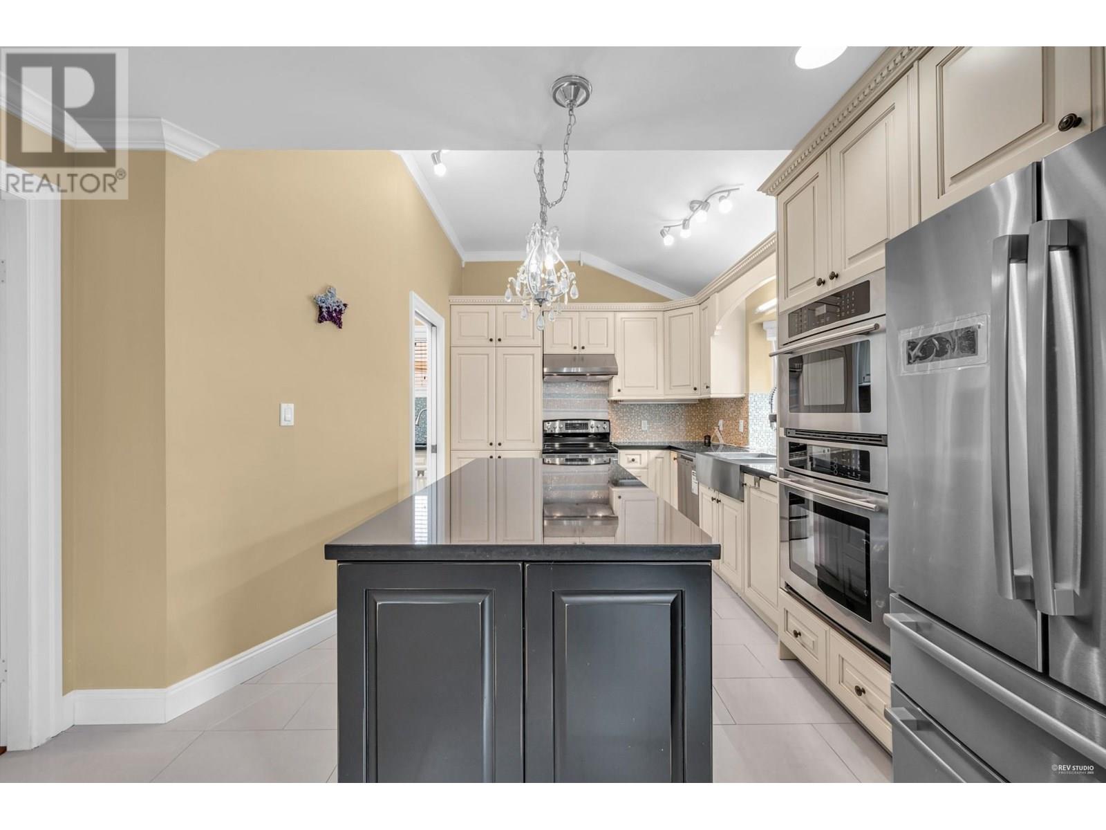 9280 JASKOW Place, Richmond