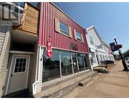 17 Main Street, photo 2