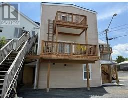 17 Main Street, photo 4