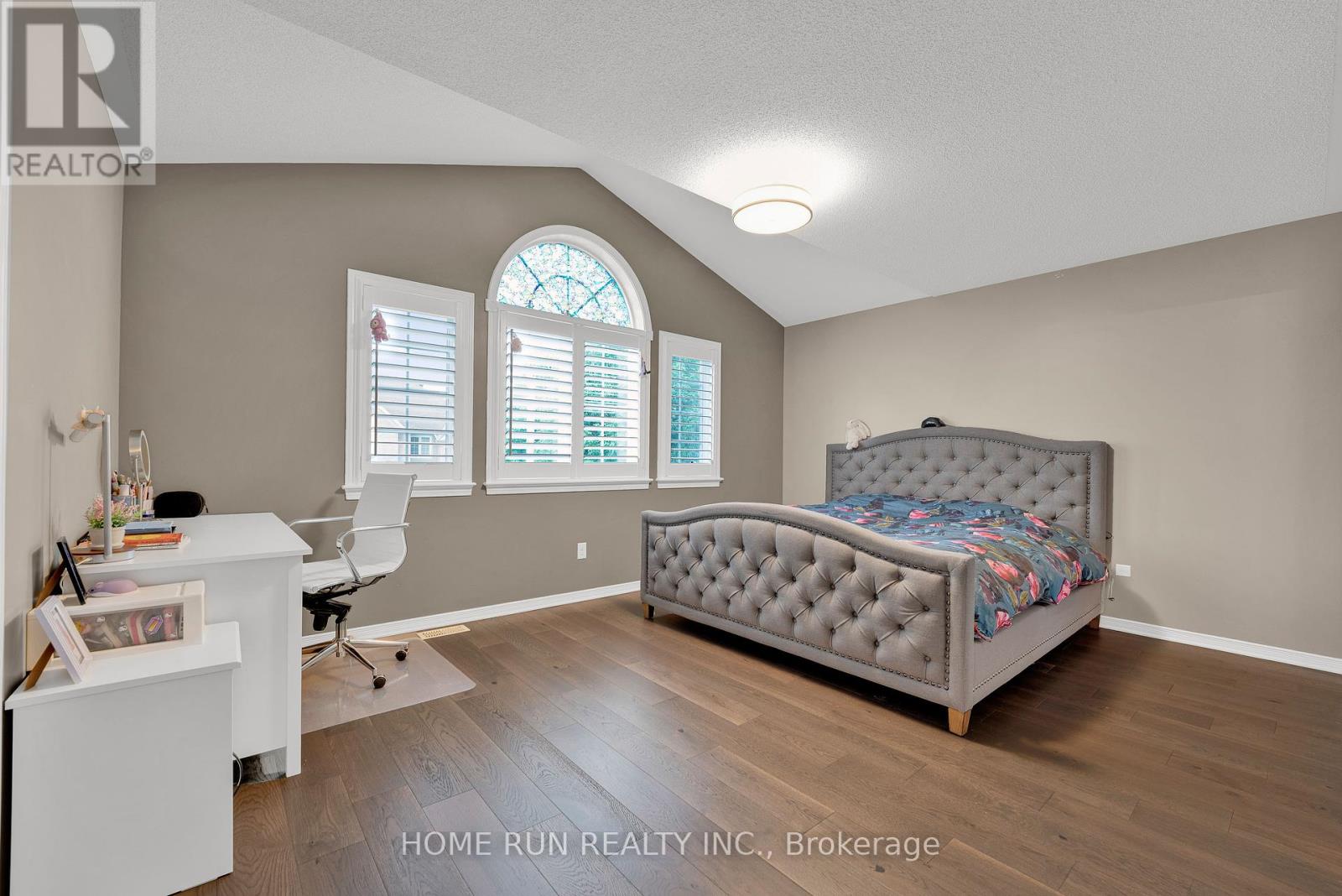 Photo 25 of 343 Eckerson Avenue, Ottawa ON