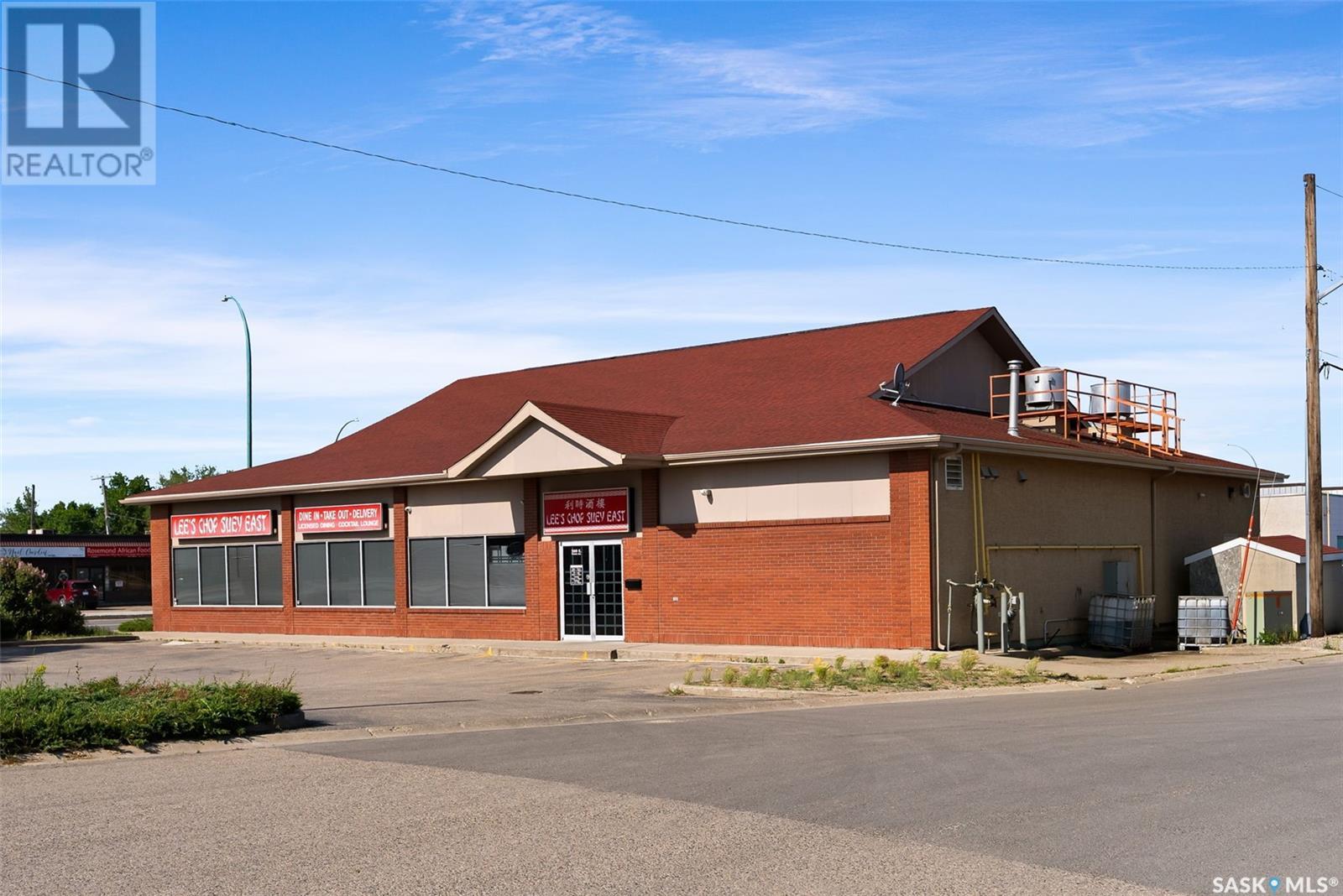 Photo 18 of 200 Victoria Avenue E, Regina SK