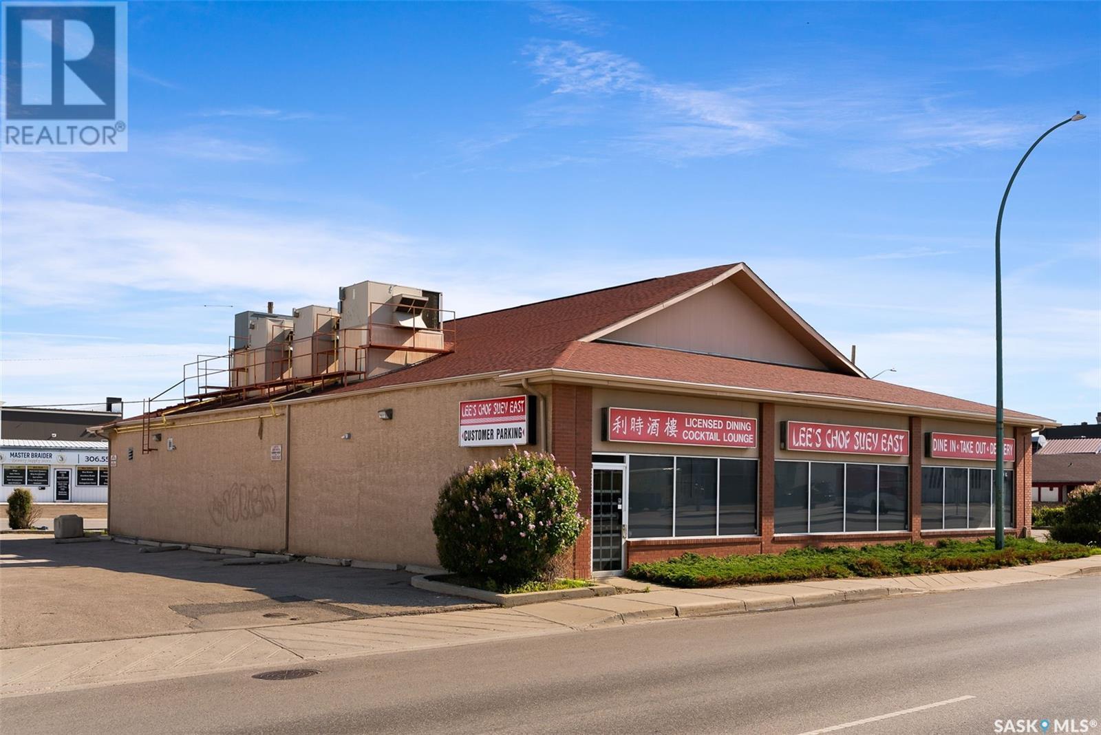 Photo 4 of 200 Victoria Avenue E, Regina SK