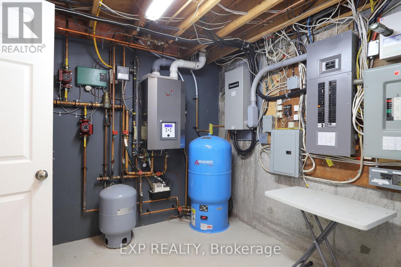 Photo 14 of 6385 Third Line Road, Ottawa ON