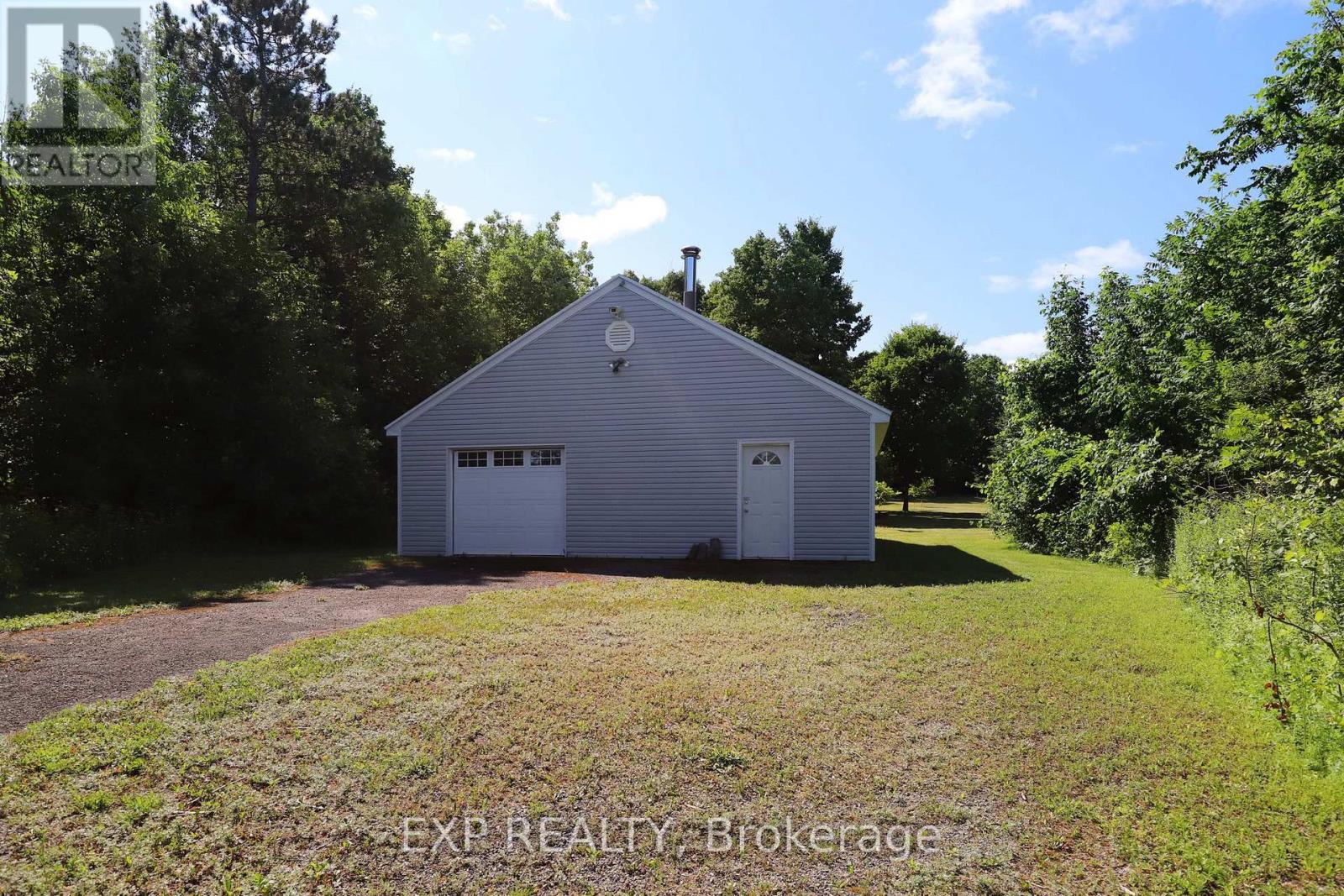 Photo 33 of 6385 Third Line Road, Ottawa ON