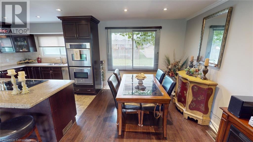 Photo 4 of 978 Ferndale Avenue, Fort Erie ON