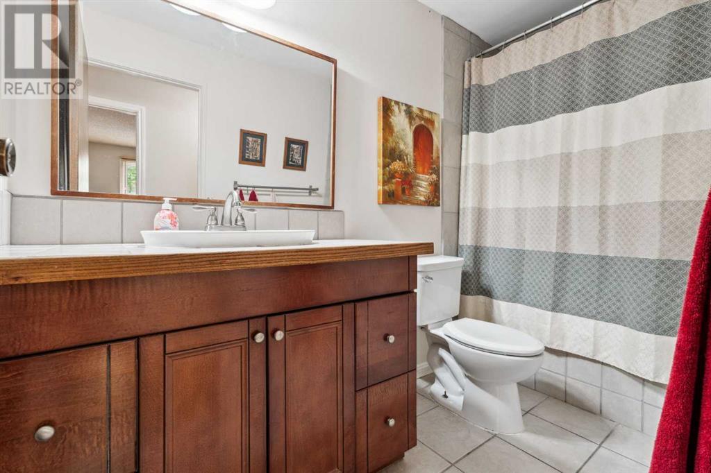 Single Family House Bungalow for Sale in  Millcrest Way SW Millrise Calgary 