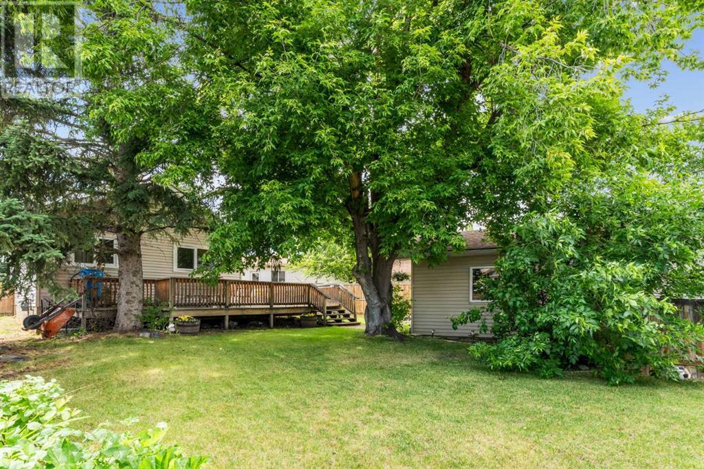 Single Family House Bungalow for Sale in  Millcrest Way SW Millrise Calgary 