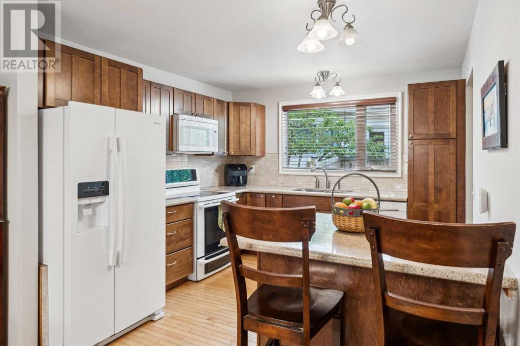 Single Family House Bungalow for Sale in  Millcrest Way SW Millrise Calgary 