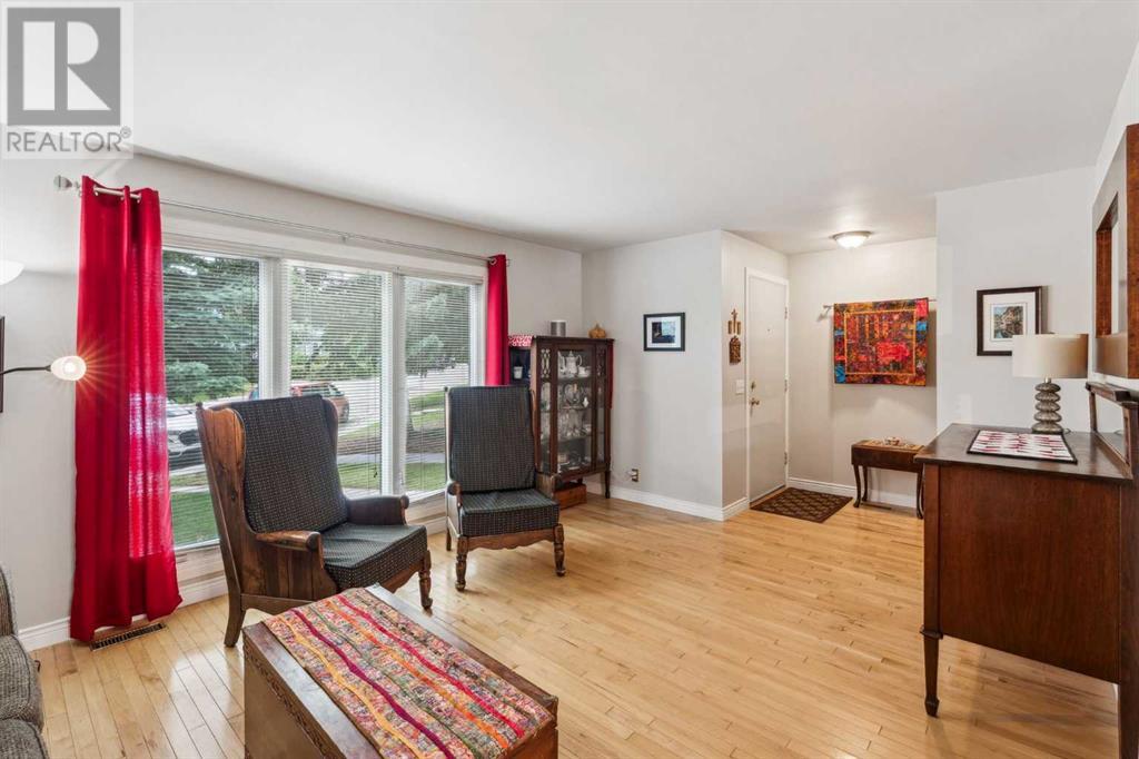 Single Family House Bungalow for Sale in  Millcrest Way SW Millrise Calgary 