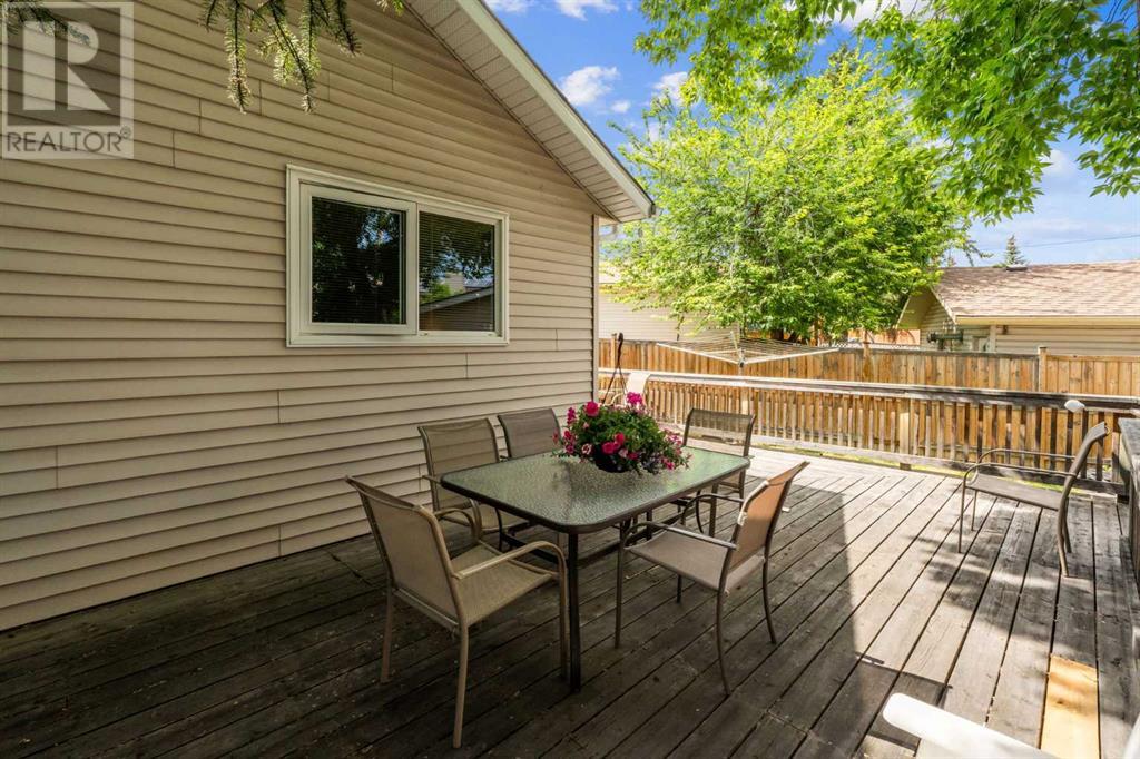 Single Family House Bungalow for Sale in  Millcrest Way SW Millrise Calgary 