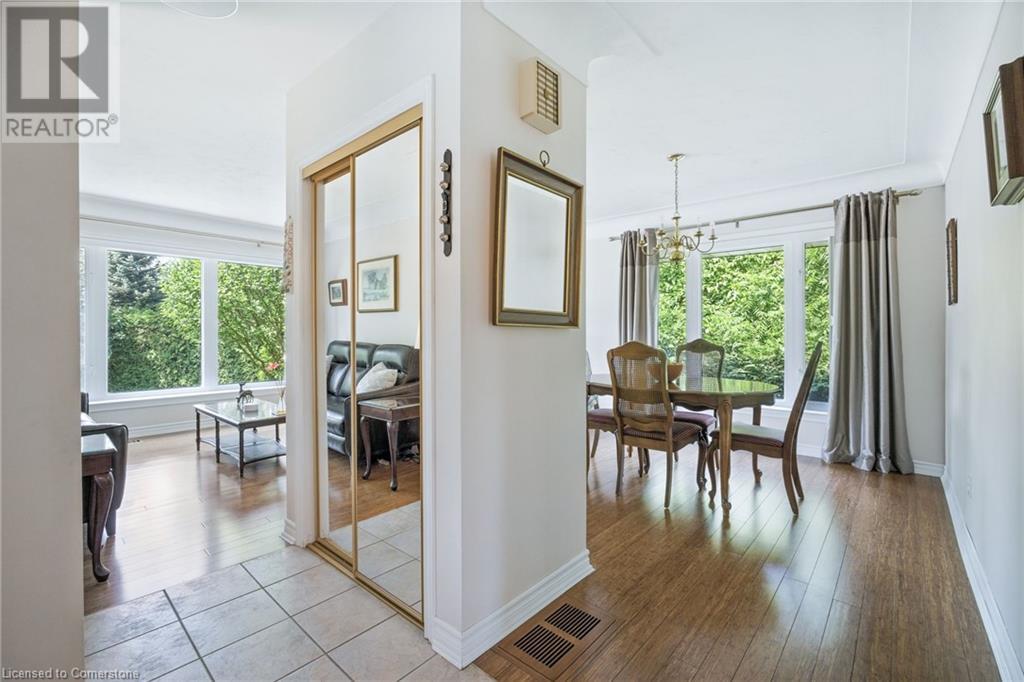 Photo 24 of 509 Rothesay Place, Burlington ON