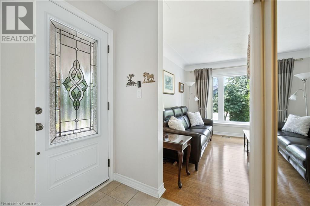 Photo 17 of 509 Rothesay Place, Burlington ON
