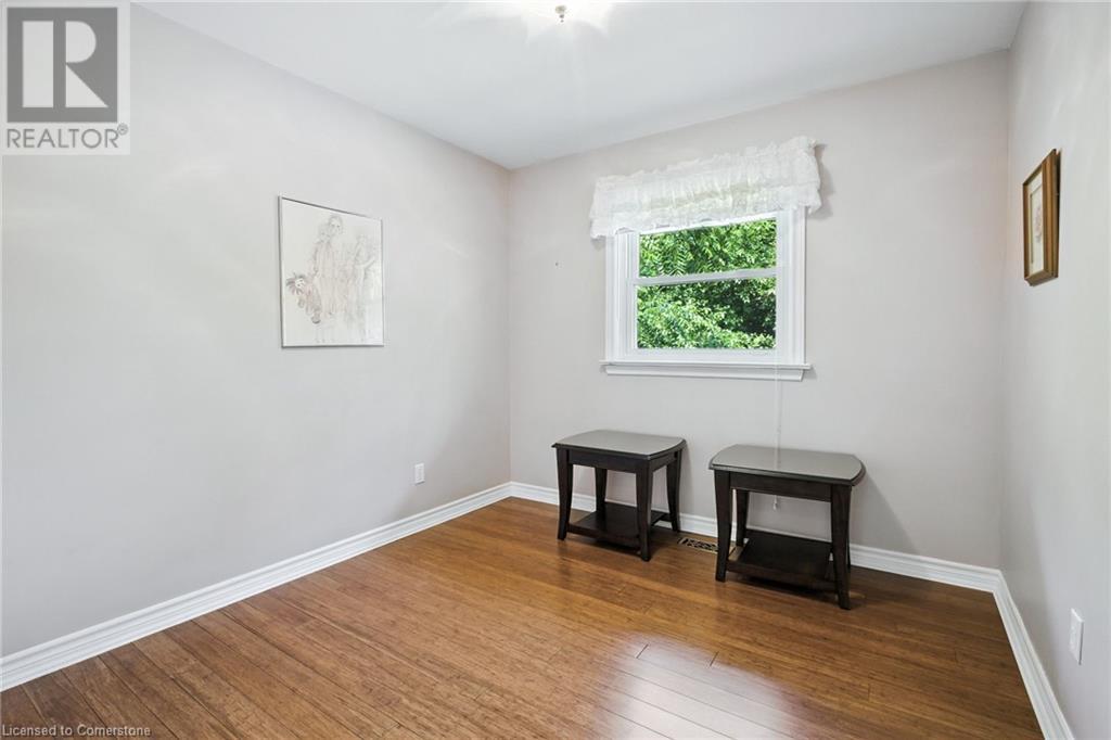 Photo 20 of 509 Rothesay Place, Burlington ON