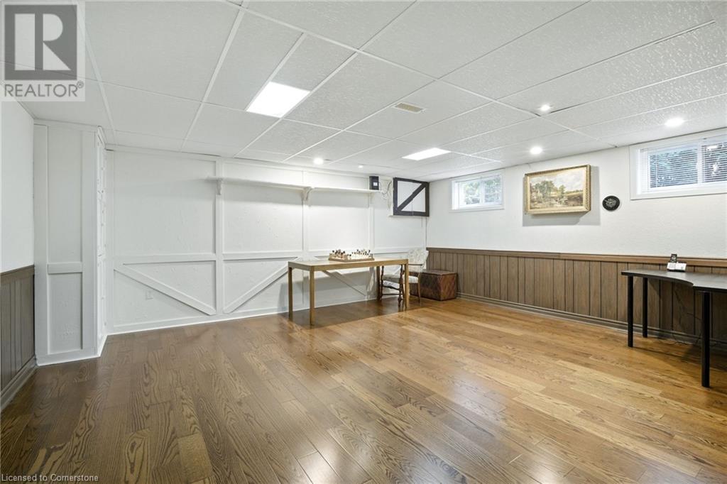 Photo 8 of 509 Rothesay Place, Burlington ON