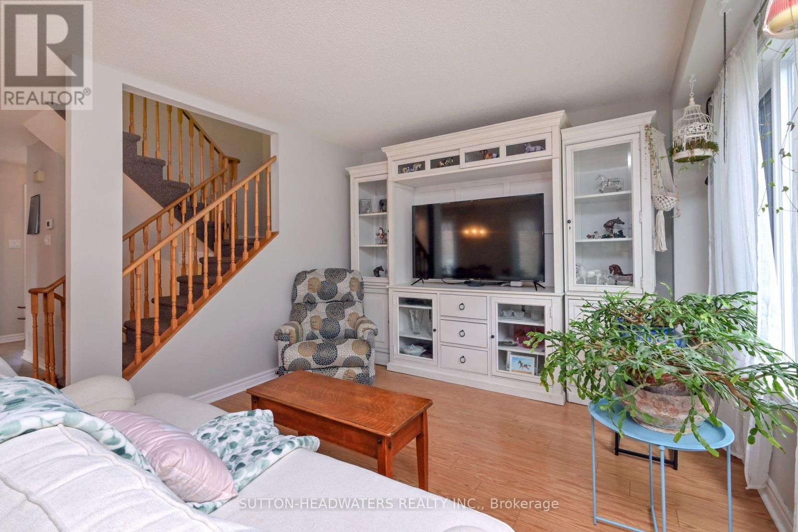 Photo 27 of 29 Parkette Drive, New Tecumseth ON