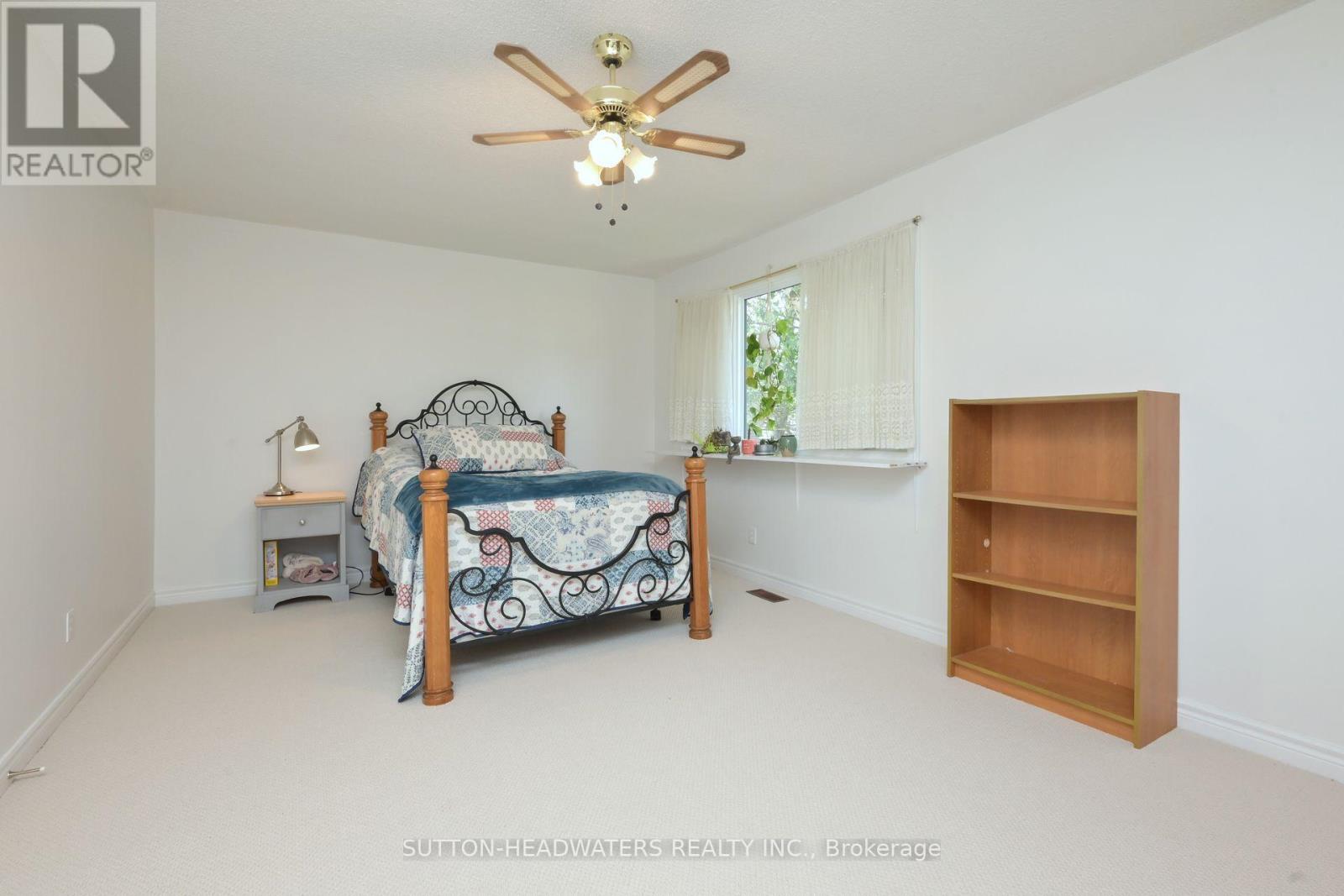 Photo 6 of 29 Parkette Drive, New Tecumseth ON