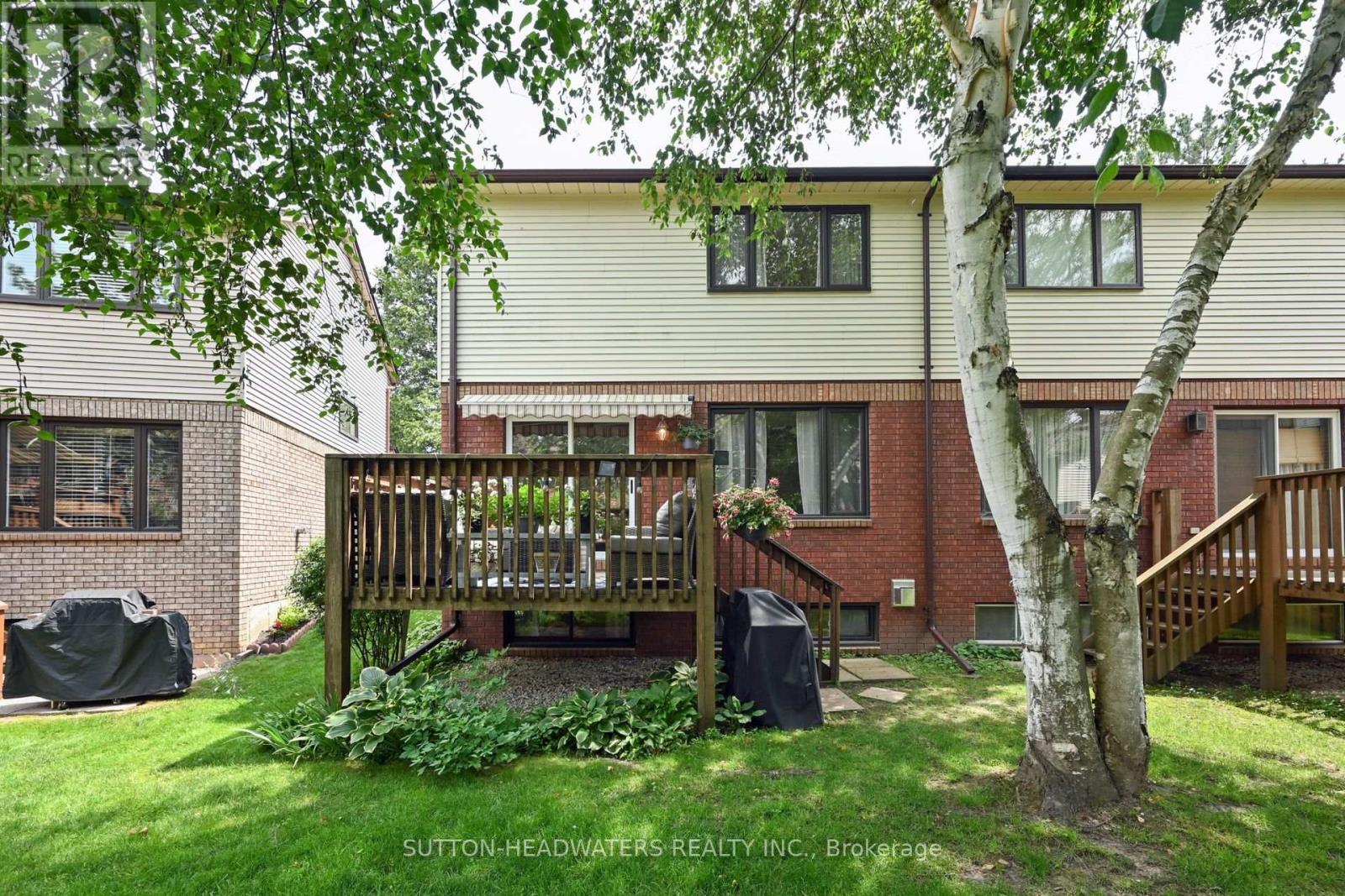 Photo 8 of 29 Parkette Drive, New Tecumseth ON