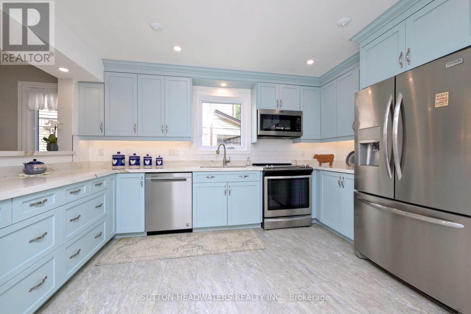 Photo 28 of 29 Parkette Drive, New Tecumseth ON